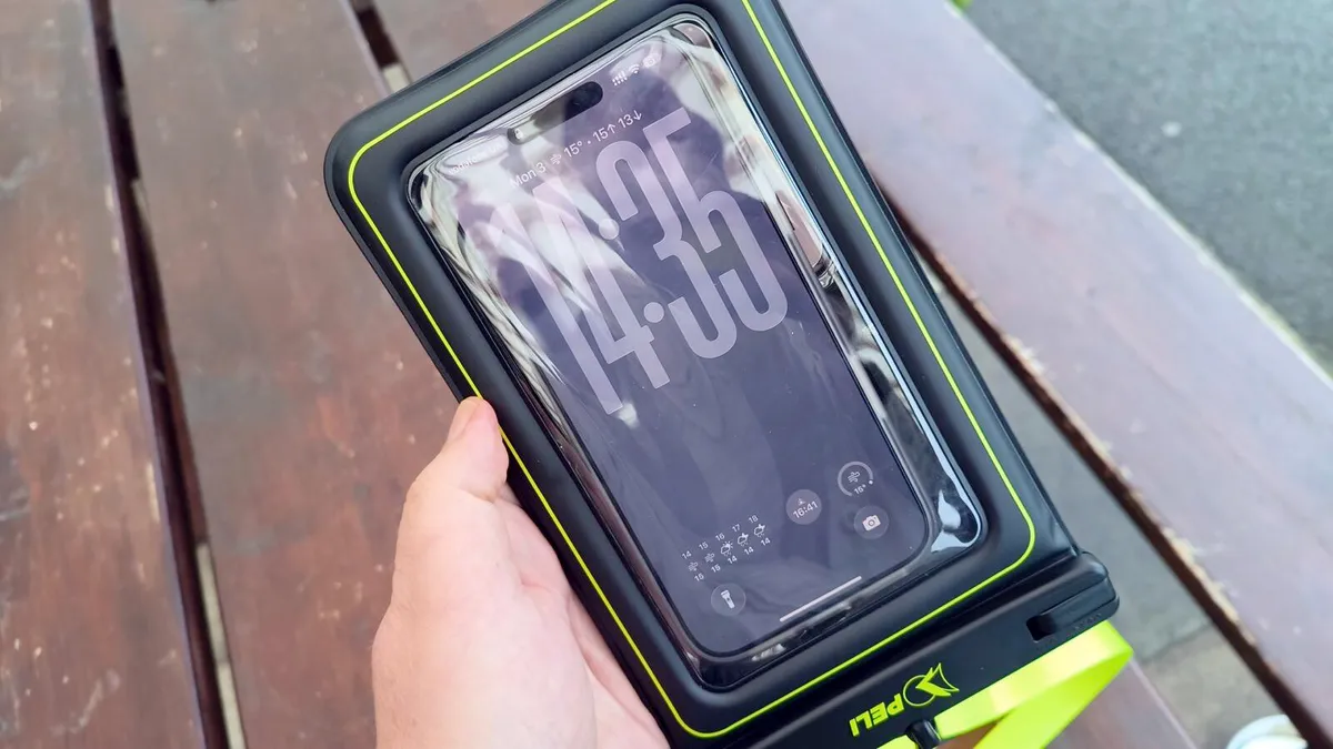 A traditional case was no longer enough for my phone, so I travel with this instead