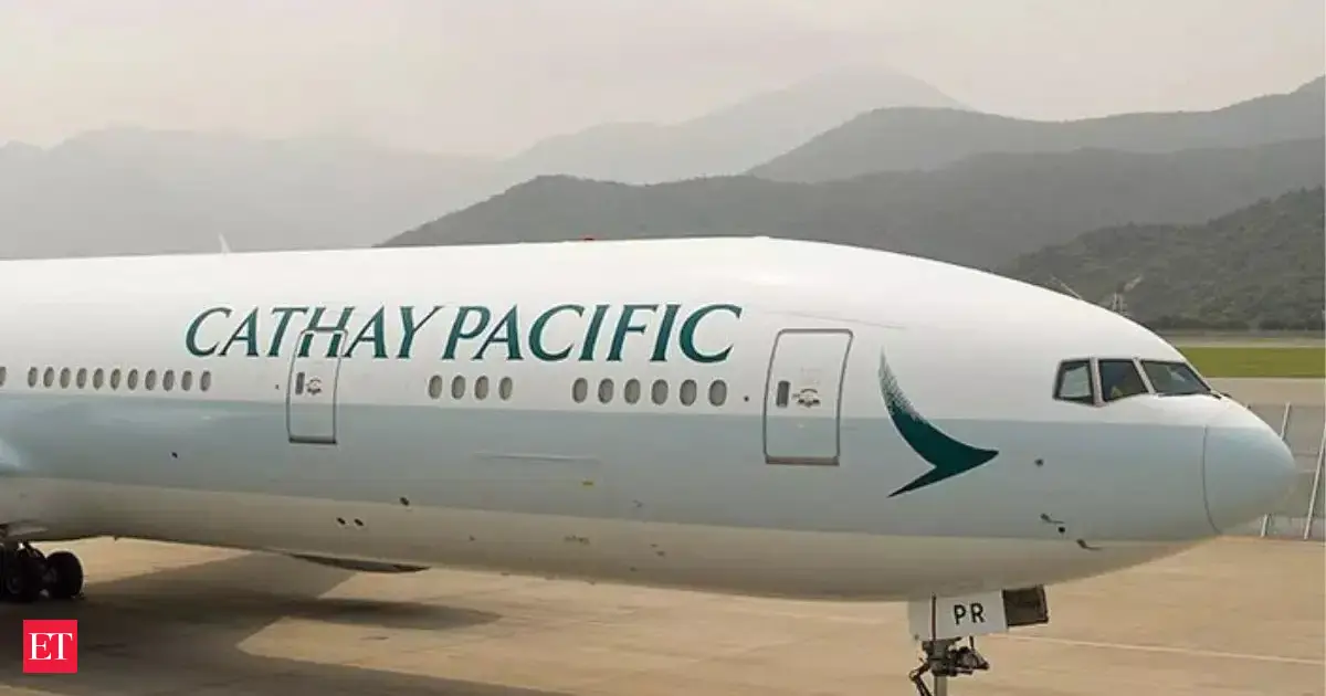 Qatar Airways sells entire Cathay Pacific stake for $897 million