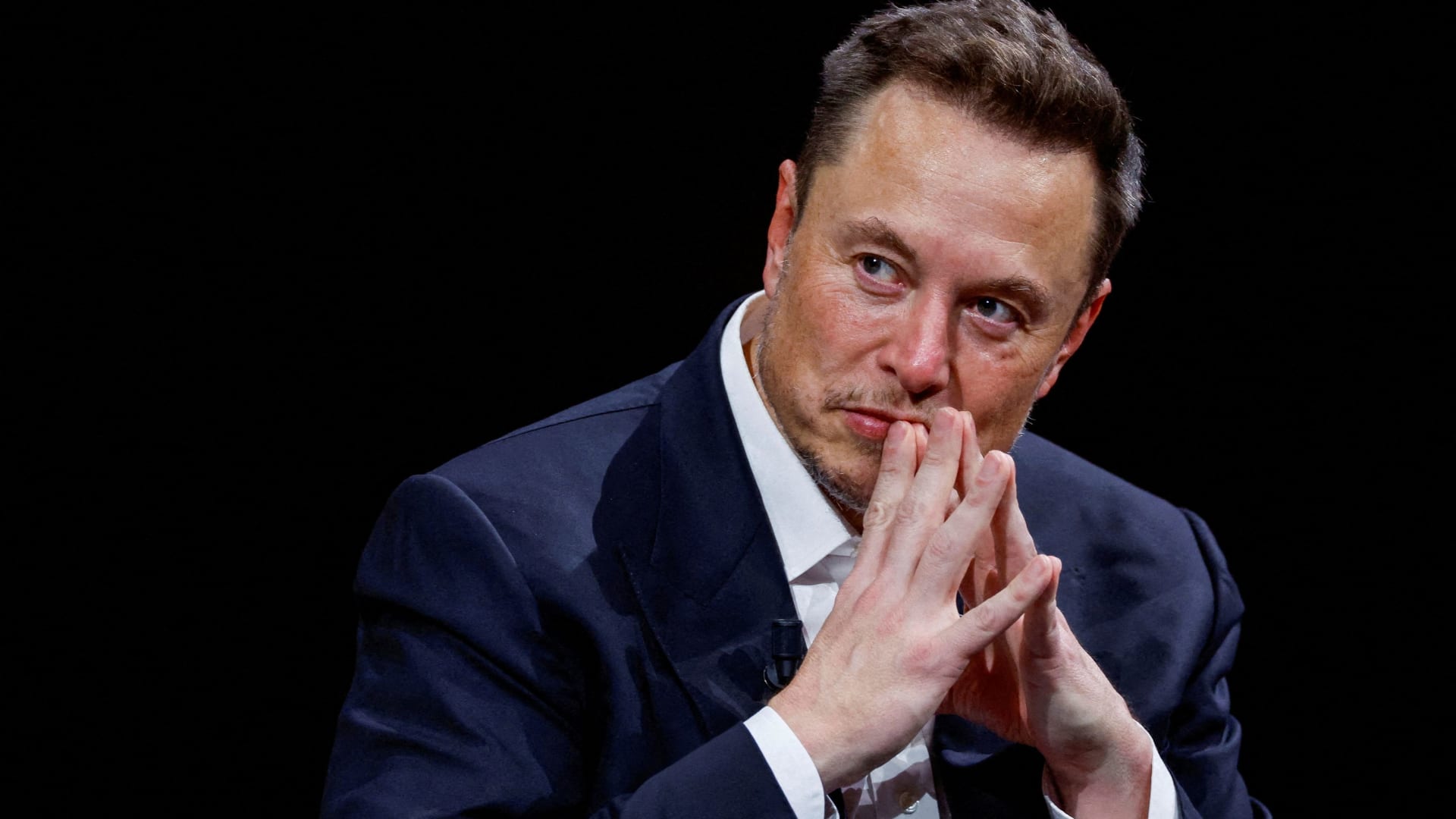 Tesla shareholders vote on Elon Musk's $1 trillion pay package