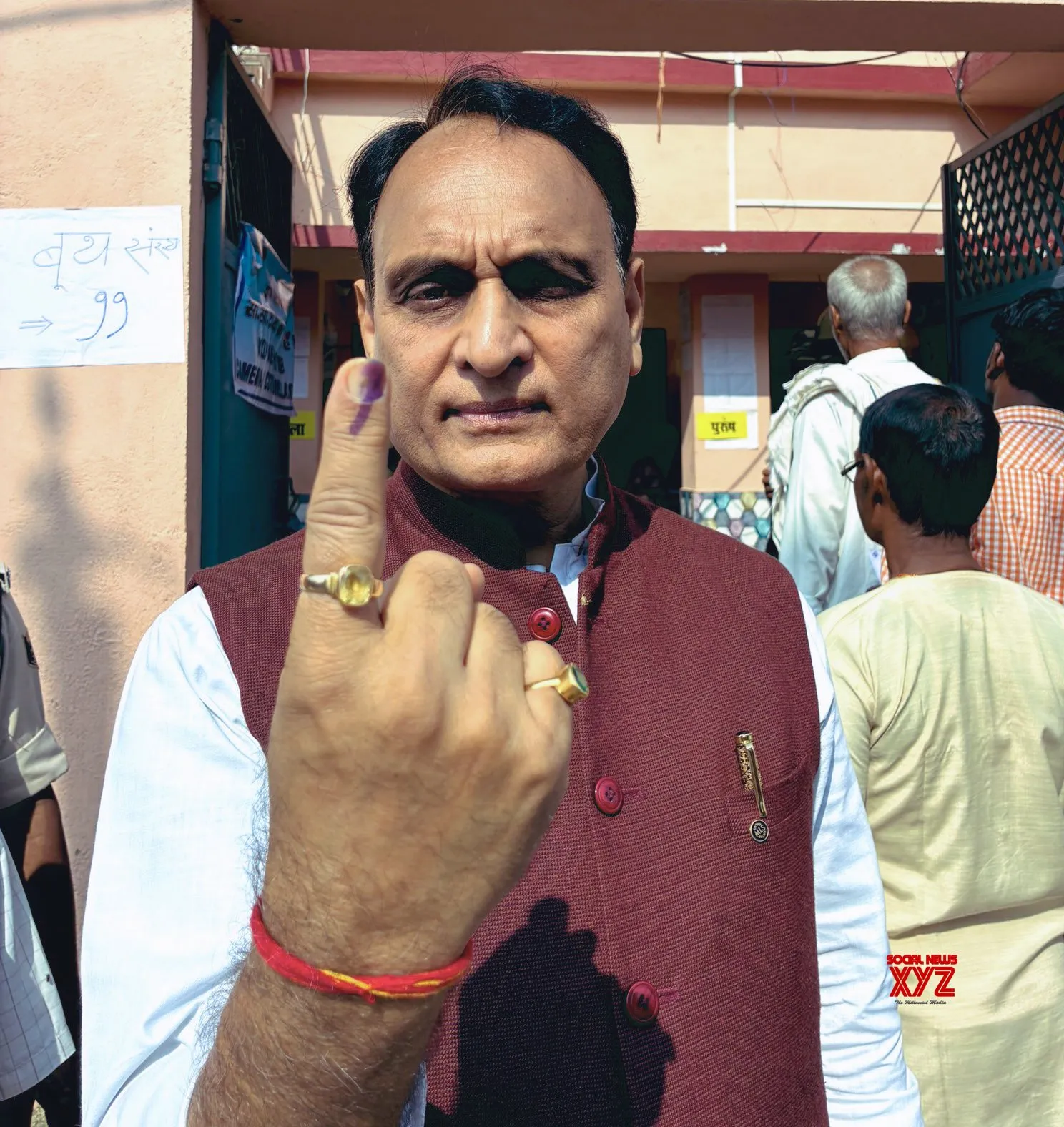 BJP leader Prof Rakesh Sinha casts vote in Manserpur #Gallery