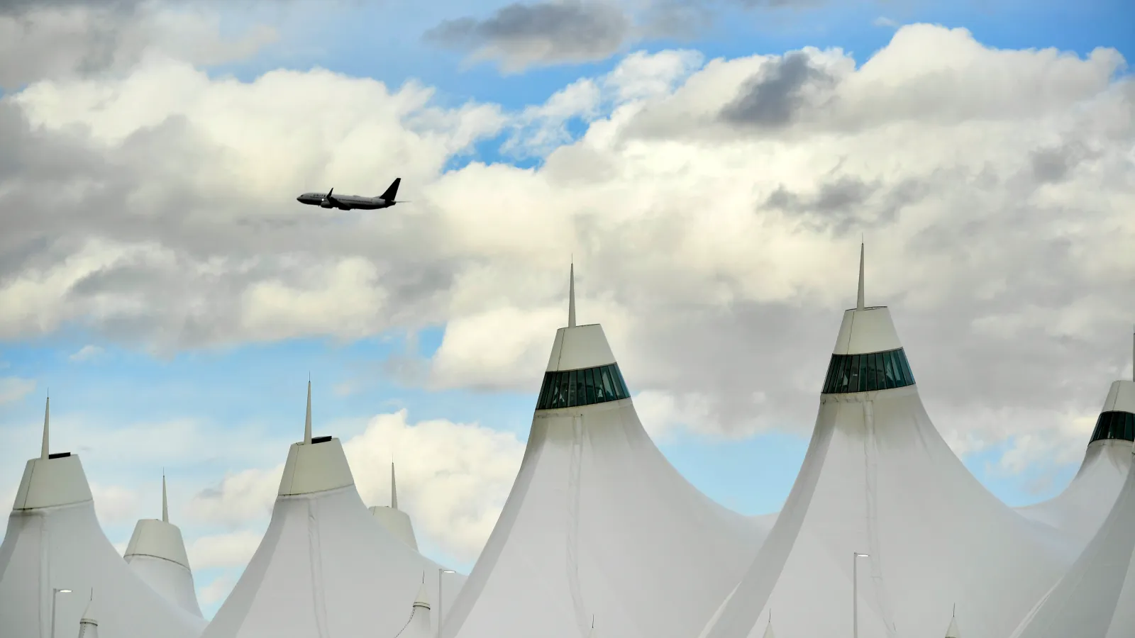 DIA seeks to pay air traffic controllers’ wages as airport braces for FAA’s flight reductions