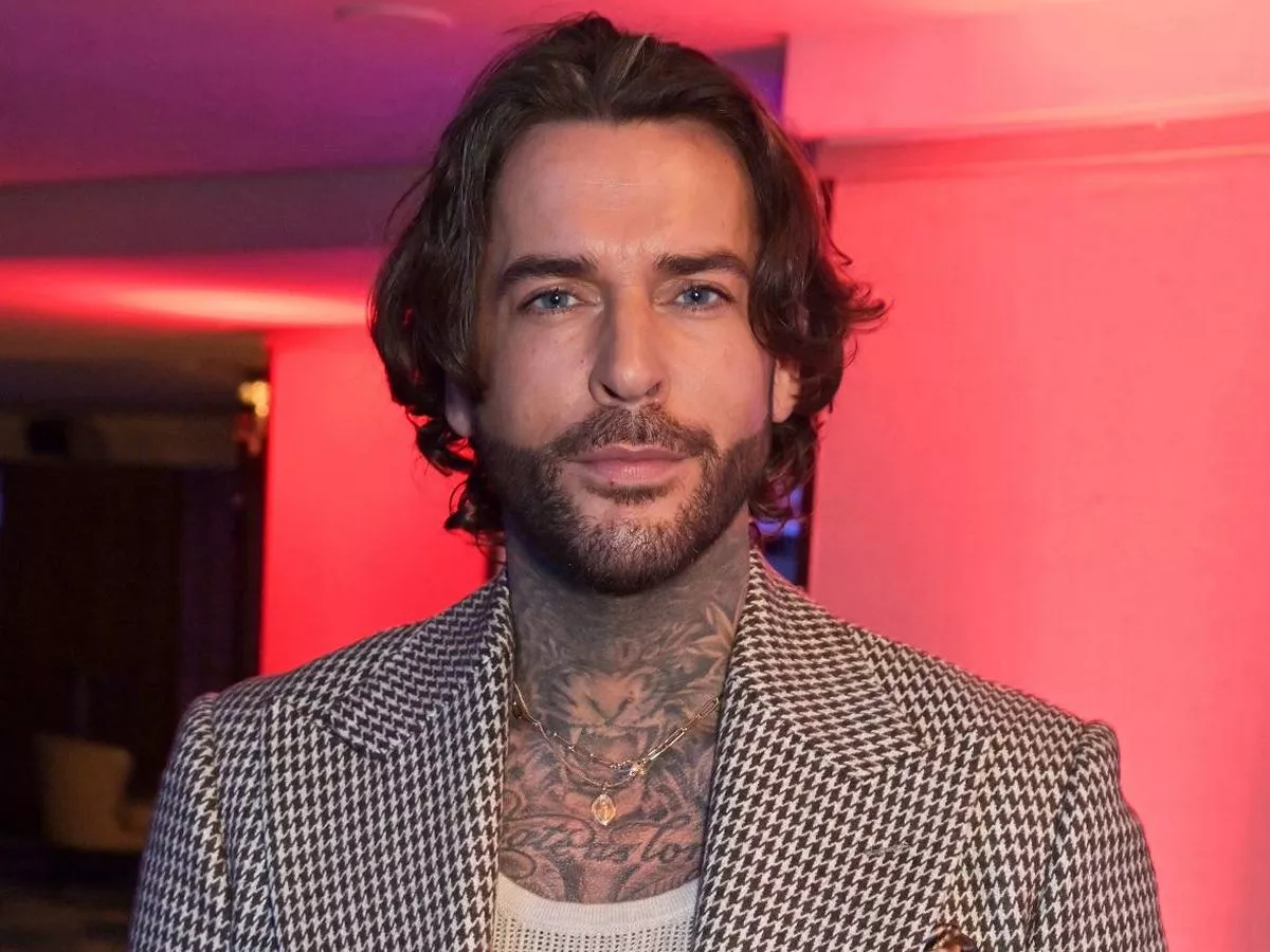 Pete Wicks addresses date snub as he makes 'sad, lonely and depressed' confession