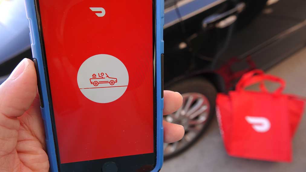 DoorDash Stock Sinks On Earnings Miss. The Food-Delivery Firm Is Ramping Up Investments.
