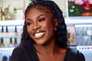 Dulcie Boateng flaunts GH¢40,000 online as sickness allowance from new lover