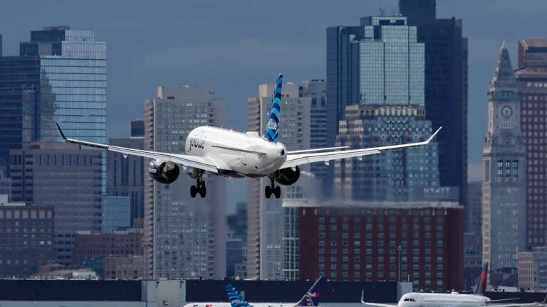 Snag 20% off JetBlue flights in December during this sale