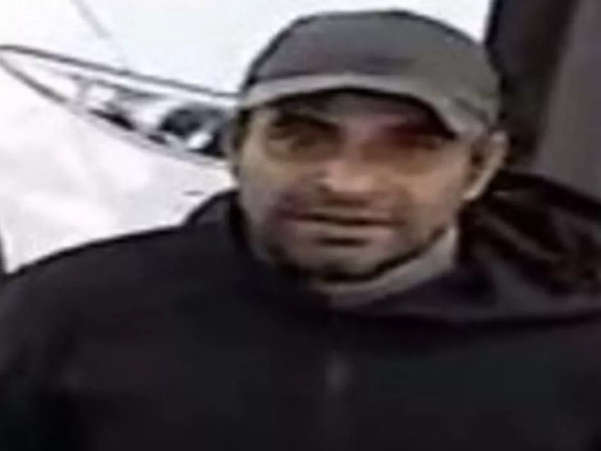 Charity thief hunted as police issue CCTV picture appeal