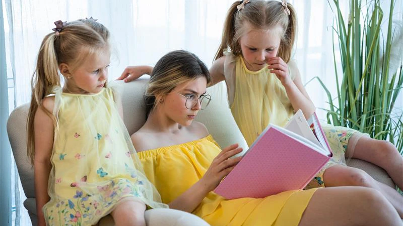 Do firstborn daughters have an uneven share of family responsibilities?