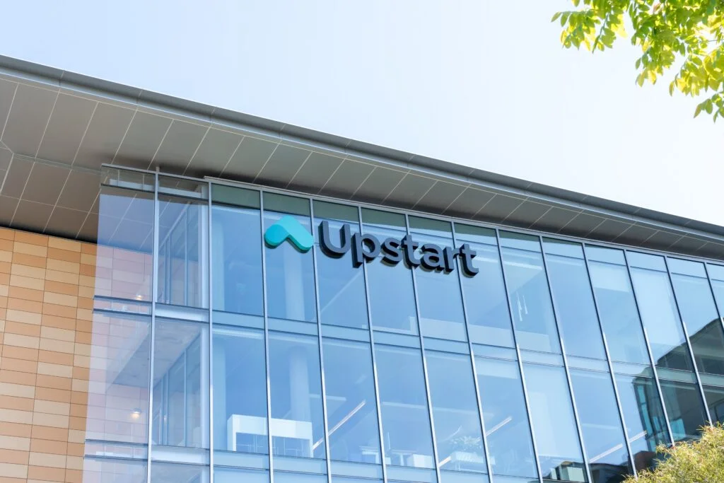 Upstart Posts Mixed Q3 Results, Analysts Cut Price Targets