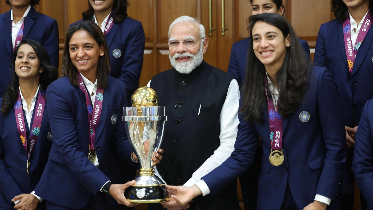 PM Narendra Modi Meets India's ICC Women's World Cup 2025-Winning Members At Lok Kalyan Marg (See Pics)