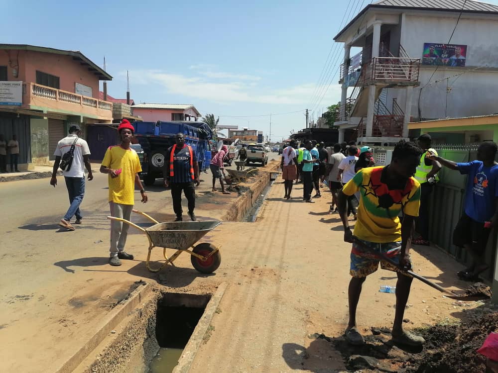MCE pledges to make Ledzokuku municipality brightest, cleanest in Ghana