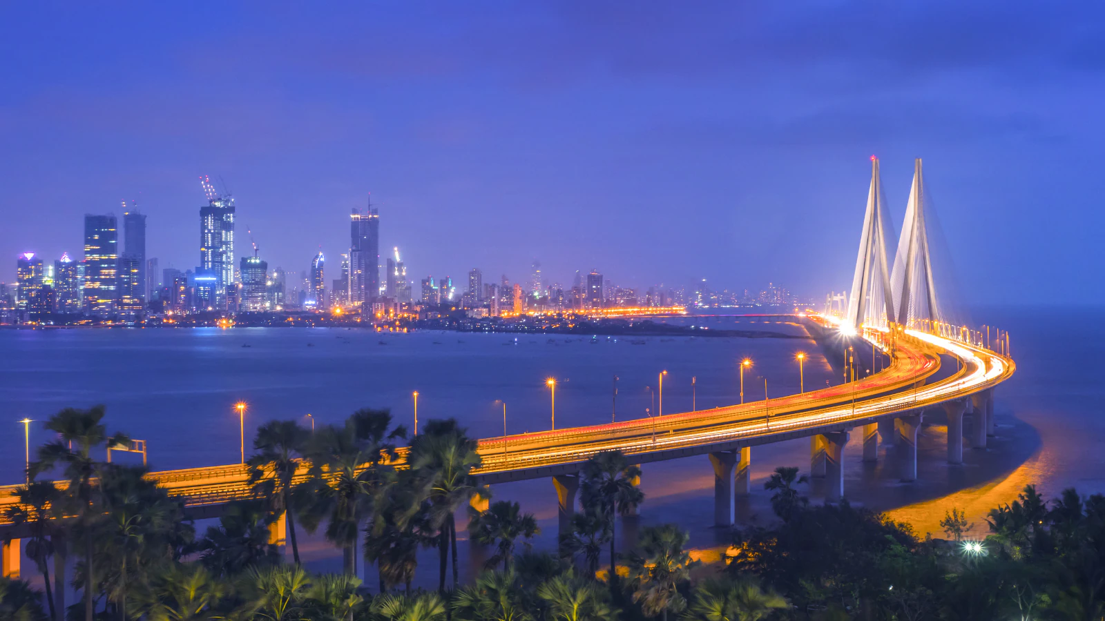 This Road In Mumbai Has Hit Rs 1 Lakh Per Sq Feet, Builders Now Buying Entire Societies