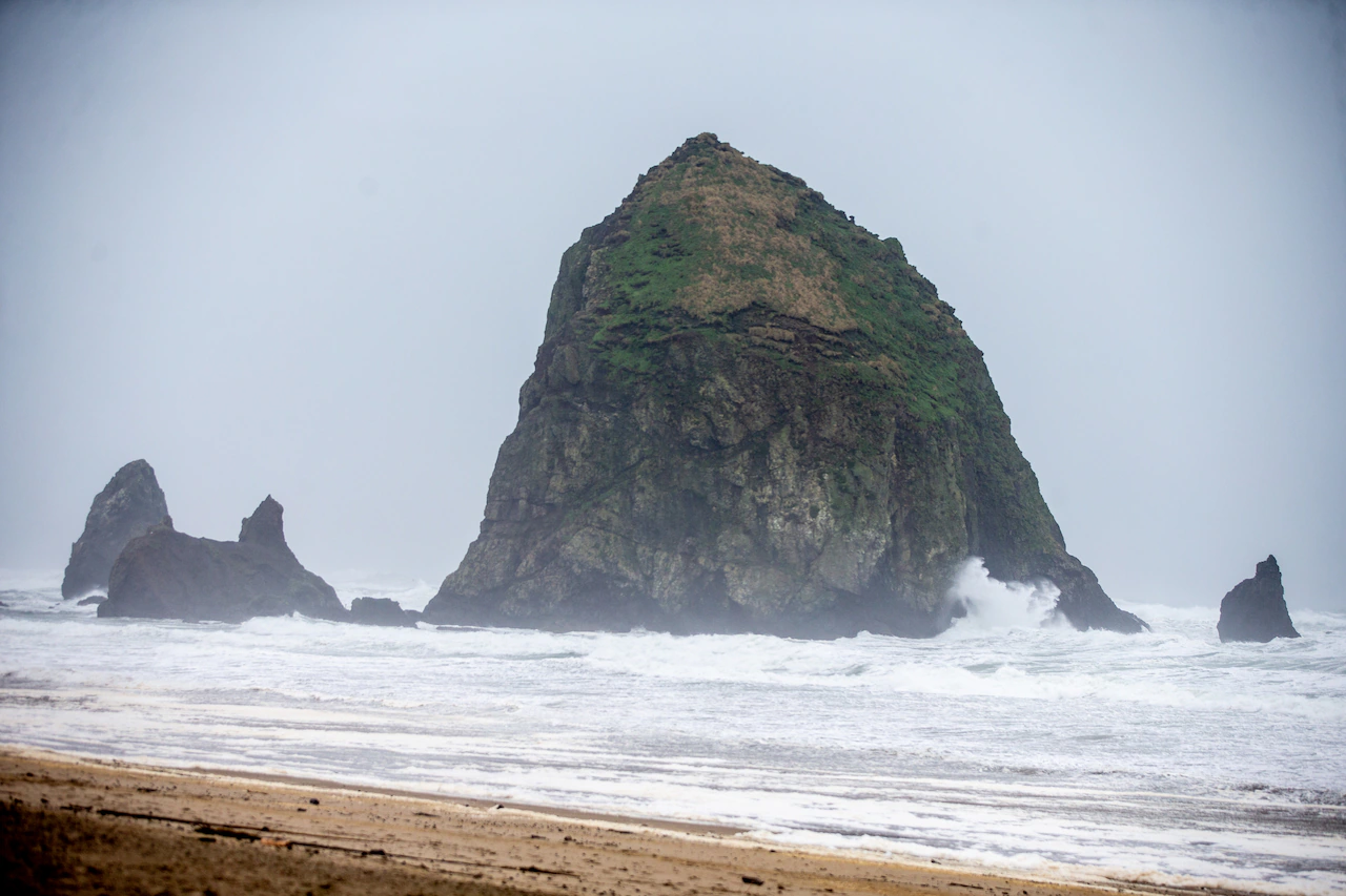 King tides are roaring back to the Oregon coast this week. Here’s what to know