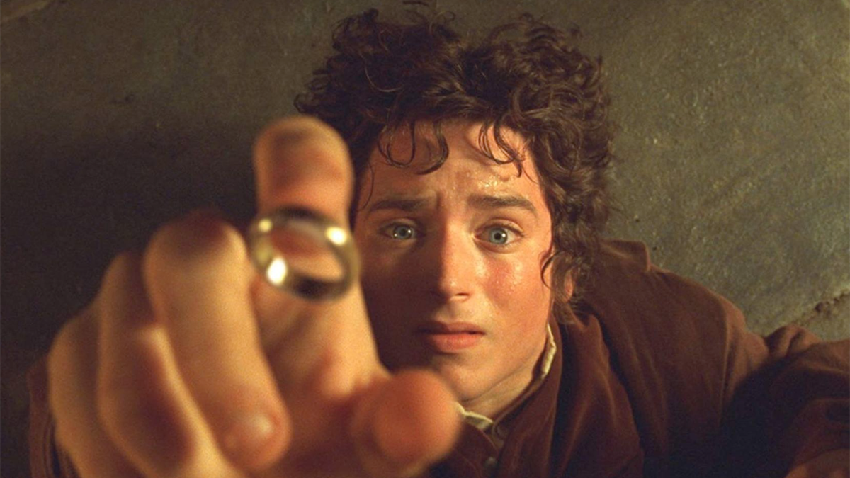 Lord of the Rings superfan recreates Frodo's trek to Mount Doom in the world-accurate official MMO, and you can watch the whole journey in an Andy Serkis-narrated video that's as long as all 3 films combined