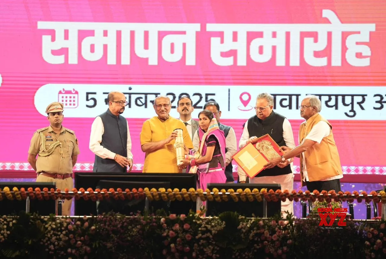 Vice President attends ‘Rajat Mahotsav’ of Chhattisgarh, honours ‘Lakhpati Didis’