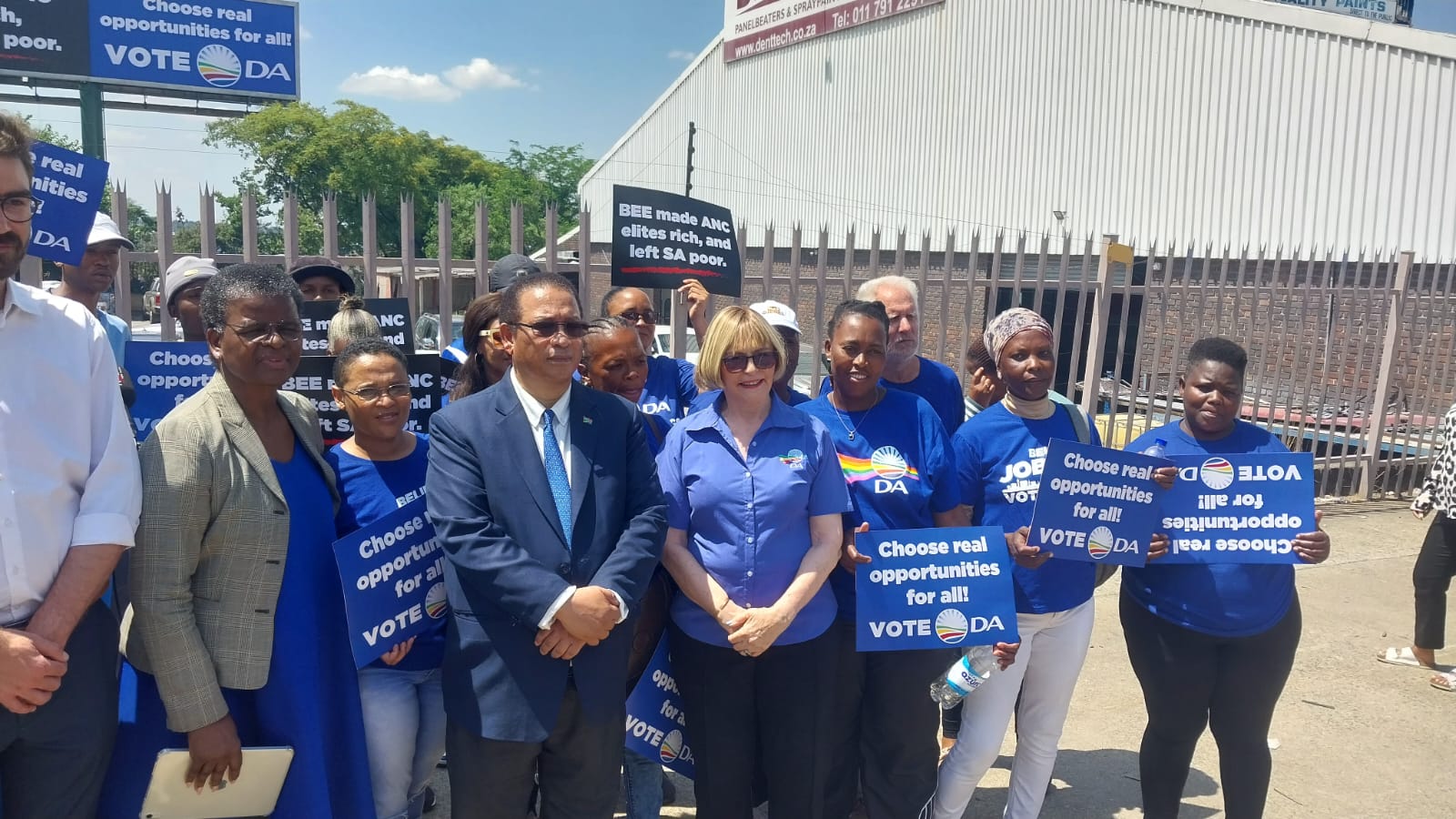 Zille: Poor black people are better off in DA-governed area