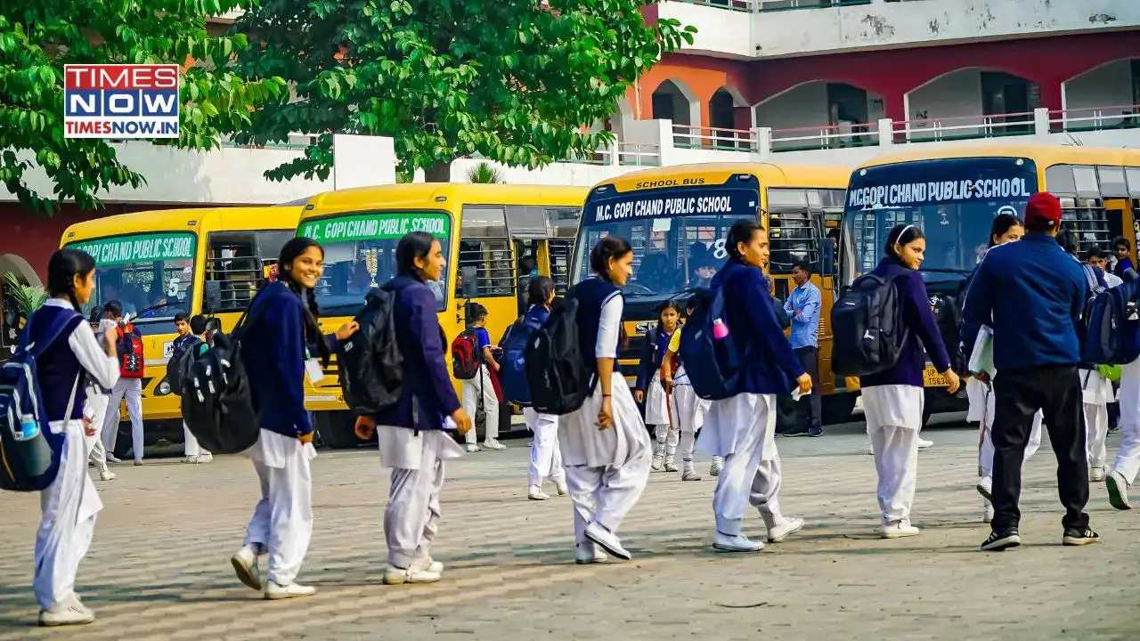 CBSE Issues Reminder to Schools: Class 11 Registration Number Mandatory for JEE Main 2026 Applicants