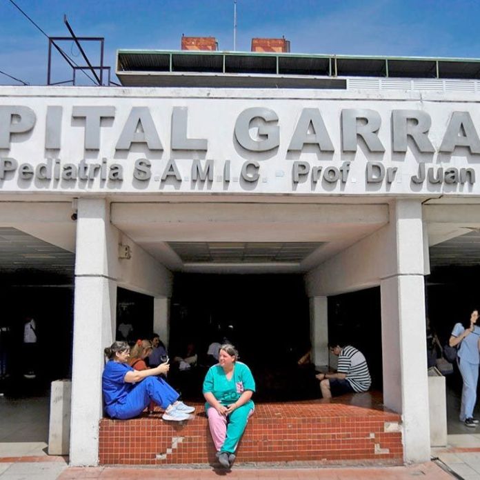 Garrahan Children's Hospital workers secure 61% pay rise after months of protests