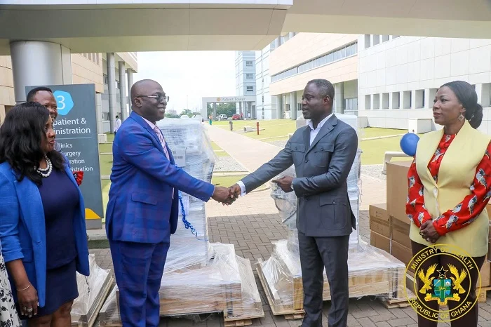 Health Minister donates Anaesthetic Machines to Korle-Bu and UGMC