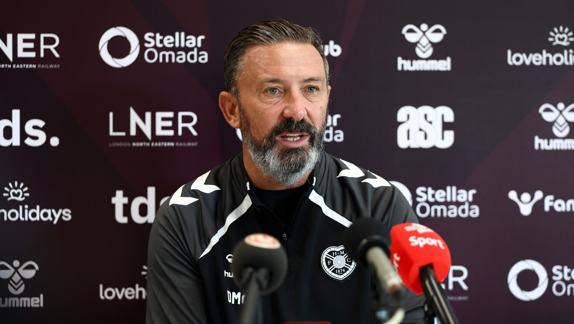 Hearts boss Derek McInnes defends teams’s style of play after barb from Brendan Rodgers