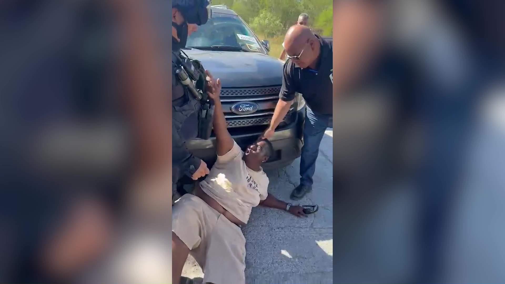 Car Dealers Fight Off Mexican Extortion