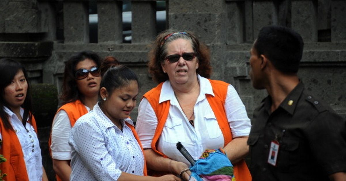 Bali drugs mule death row gran Lindsay Sandiford flies home TODAY to UK