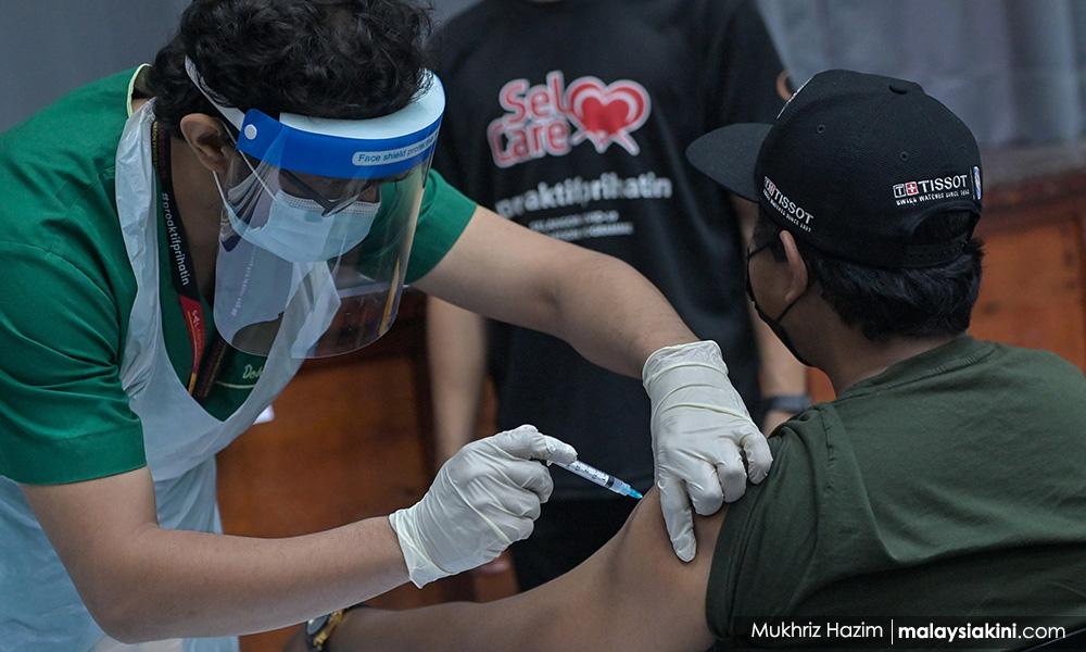 Covid causes longer-lasting heart issues in children than vaccines