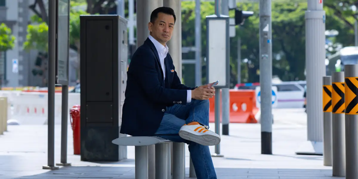 I Was a Bank MD. Lavish Spending Doesn't Buy Respect or Satisfaction.