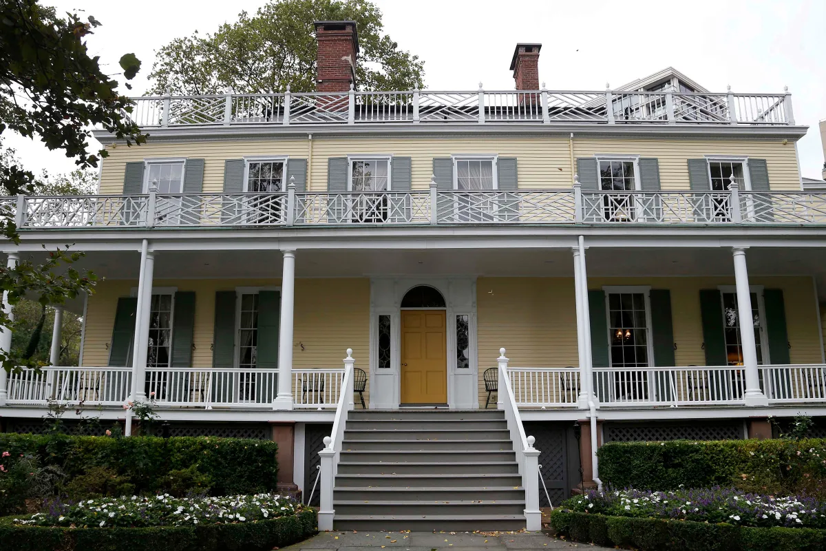 From a Rent-Stabilized Queens Apartment to Gracie Mansion: A Look at Zohran Mamdani’s New Home