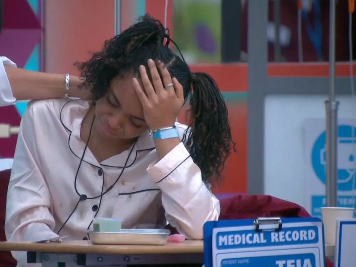 Big Brother housemate receives second warning from home