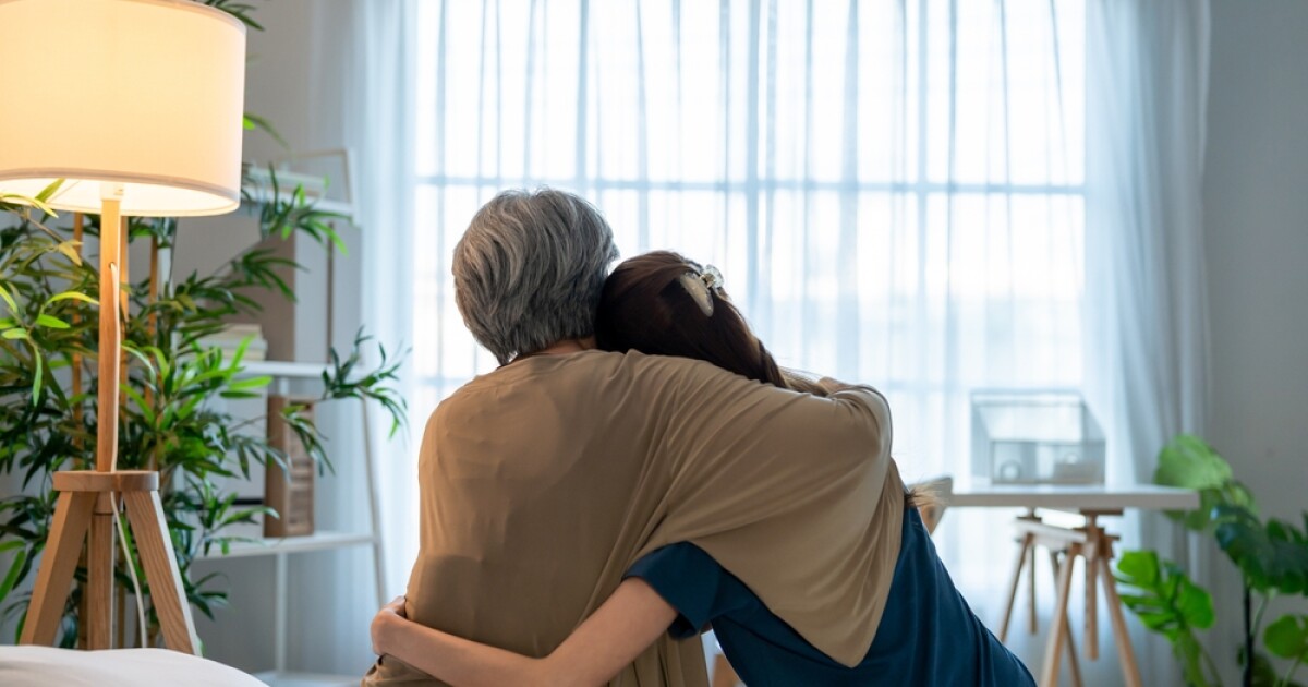 How families caring for aging parents can maximize Medicare benefits