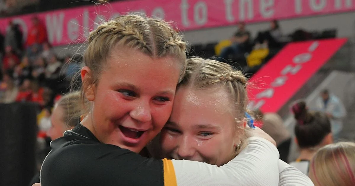 State volleyball: Big swings, nearly 100 digs carries No. 3 Hinton into 2A championship