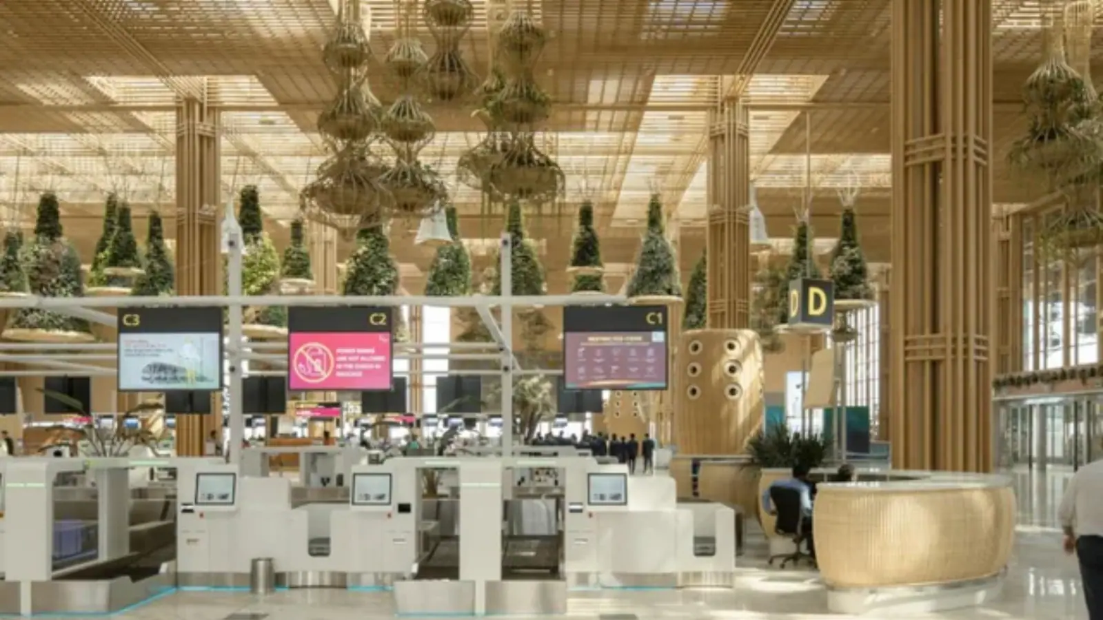 ‘If Traffic Is Sorted, Nothing Else To Dislike’: Bengaluru Residents Share What Makes Their City Truly Special