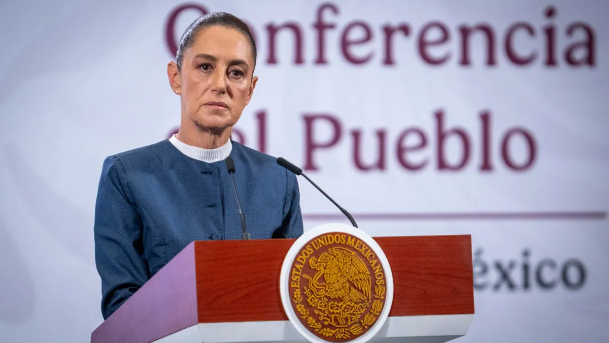 Mexico President Claudia Sheinbaum groped by man in street
