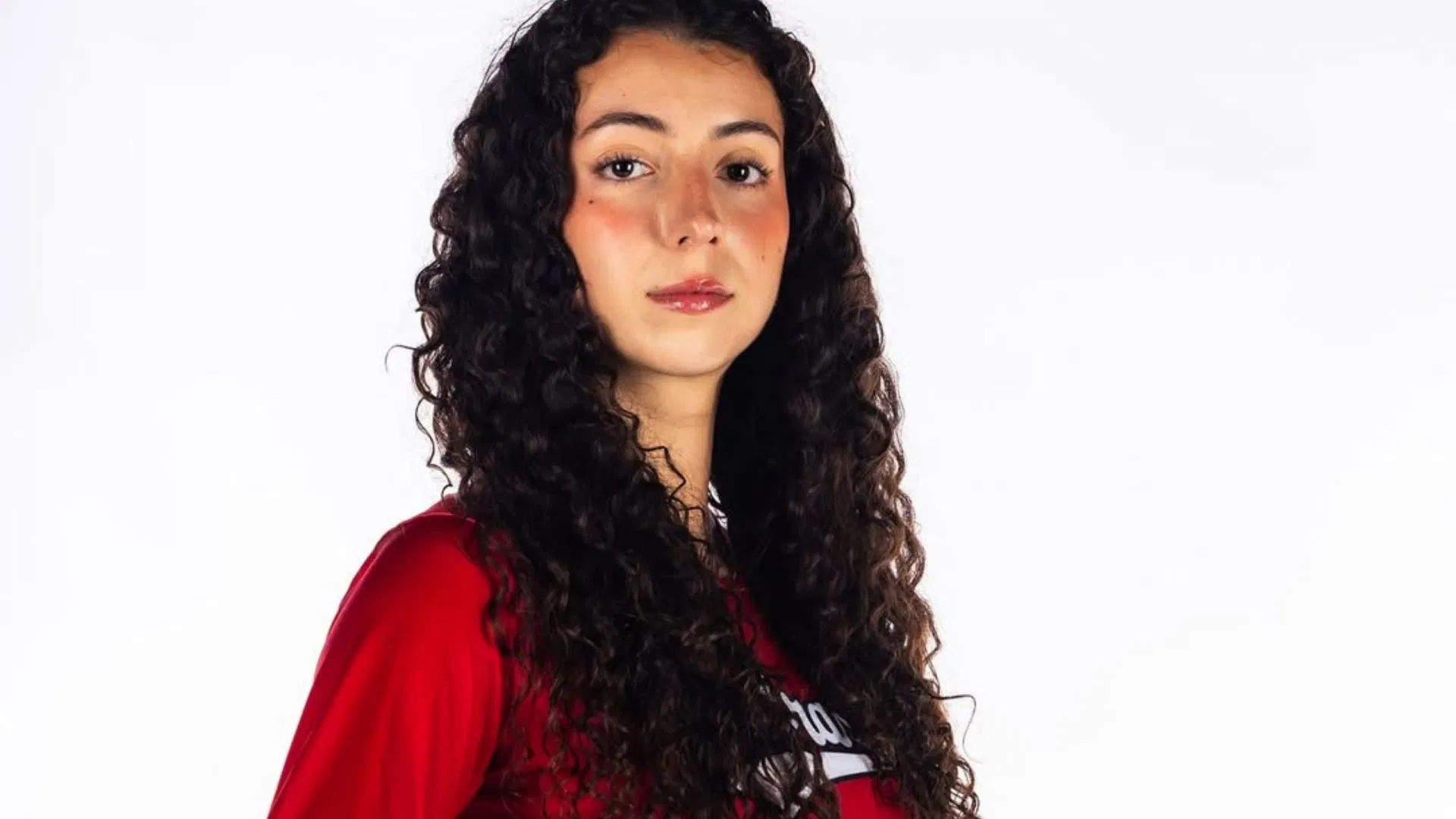 Fly every time, fly charter- Virginia Adriano weighs in on privileges of joining Nebraska volleyball team and difference from previous season