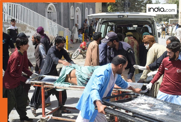 Major terrorist attack in Balochistan, terrorists set fire to government buildings and kill police officer