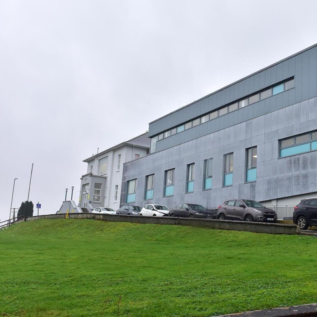 Cork hospital to get 24 new beds early in 2026, HSE boss confirms