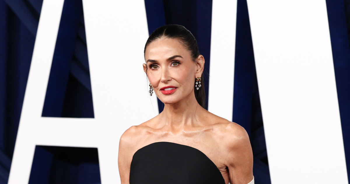 Demi Moore’s Red Carpet Look Leaves Her Daughter in Shock