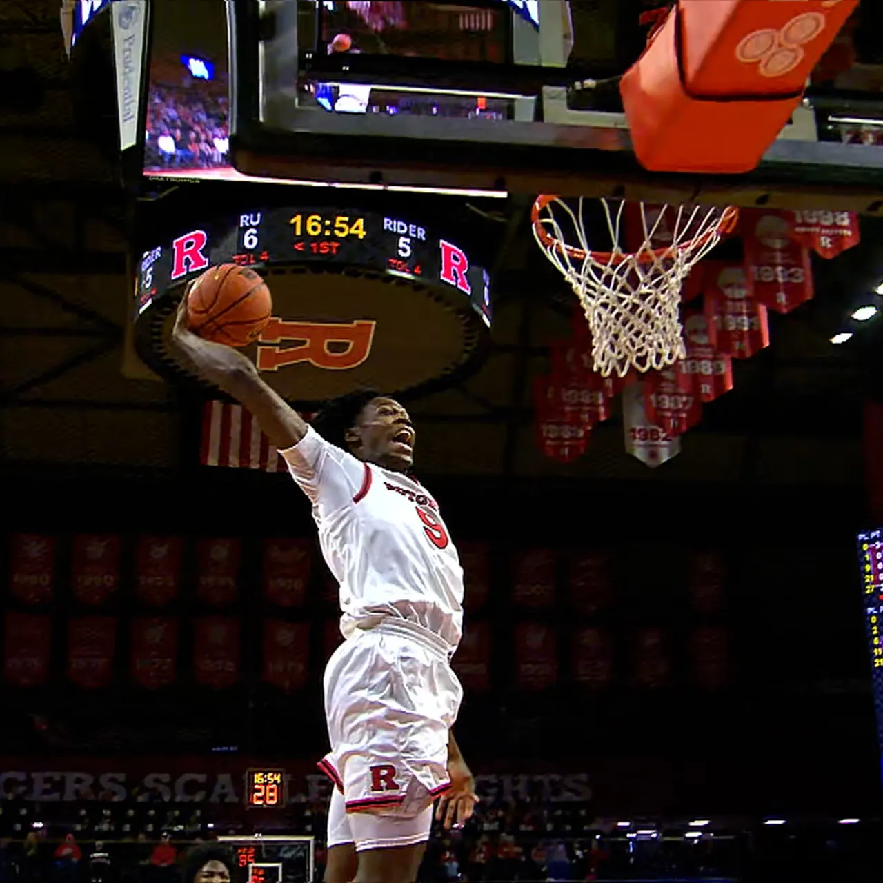 Jamichael Davis' TOUGH dunk gives Rutgers early lead vs. Rider
