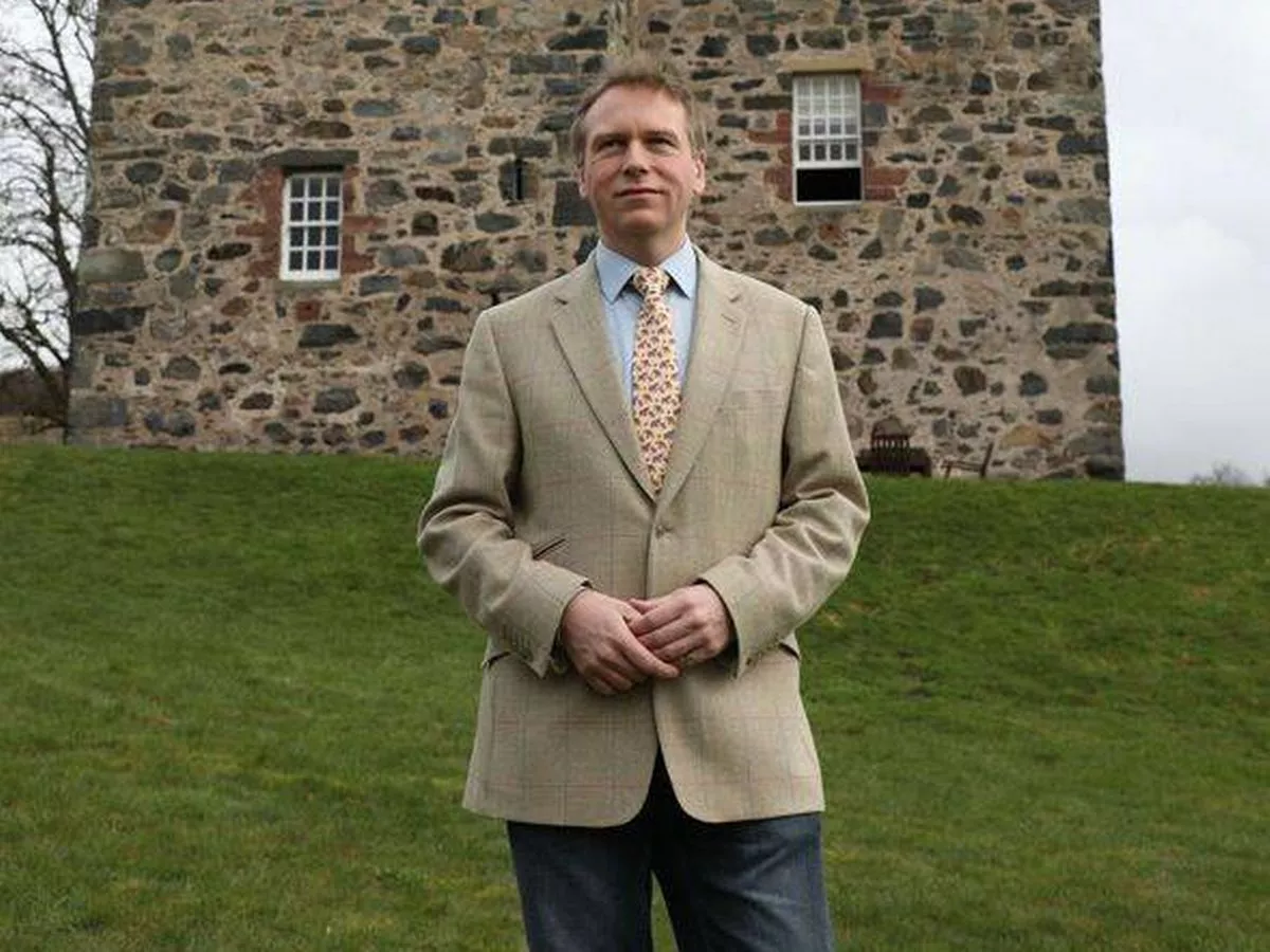 'I'm King Charles' former gardener and my unique coffee trick will transform hydrangeas'