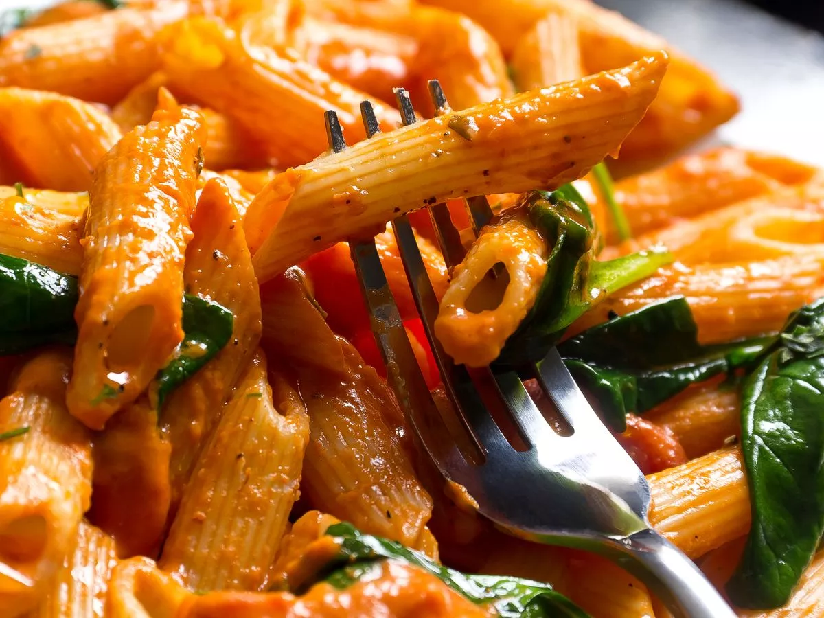 Brits say eating pasta without sauce is 'a crime' and if you do it you're boring