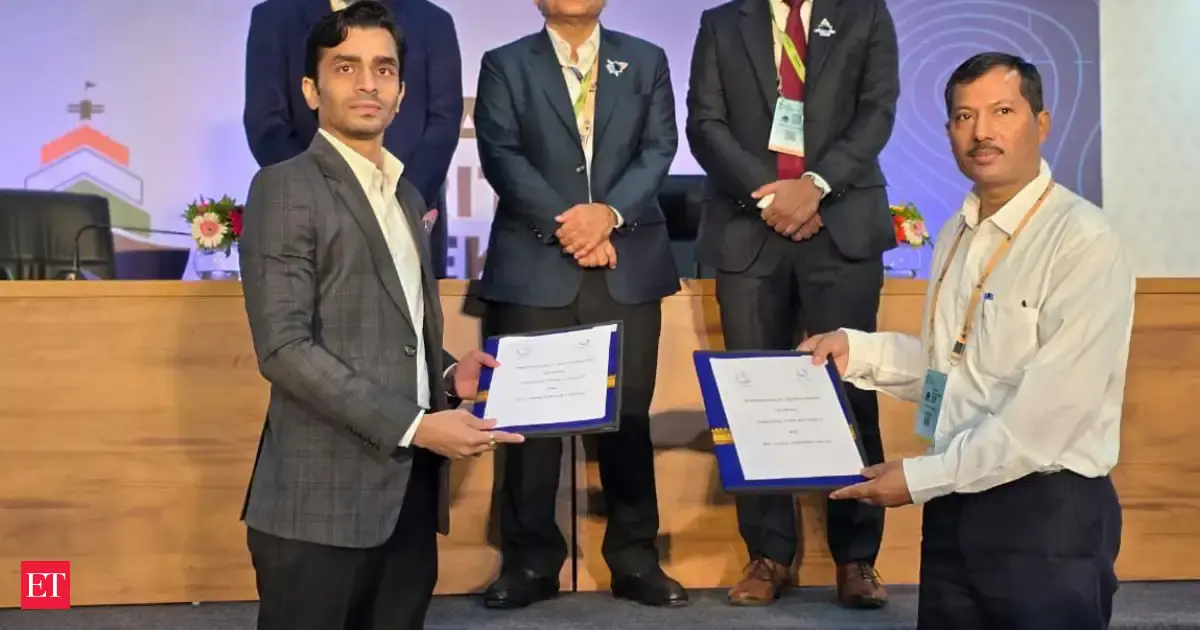 Oswal Energies signs MoU with Deendayal Port Authority to develop Green Hydrogen, Methanol, Ammonia, and a 100 MLD Desalination Plant