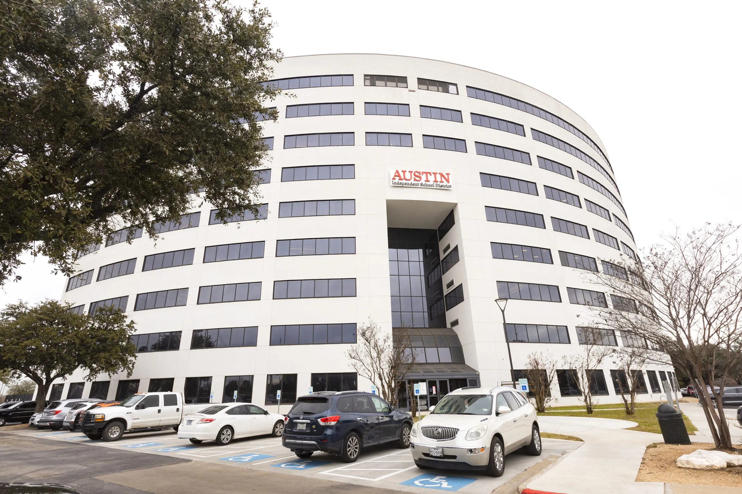 AISD Makes Last Minute Changes to School Closure and Zoning Plan