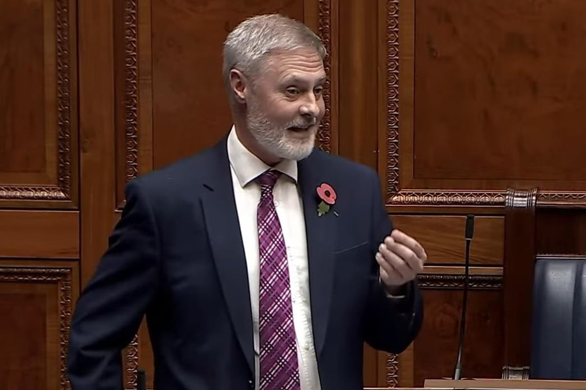 Alliance MLAs help unionists pass motion in support of the Armed Forces Covenant against Sinn Fein and SDLP objections