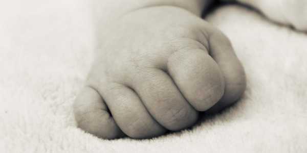 Infant dies after polio shot, medical negligence alleged