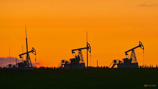 Oil flat as weak demand, oil glut weigh on market