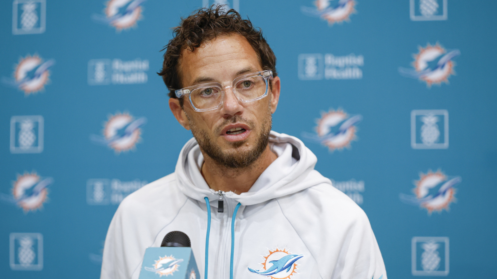 Dolphins HC opens up about 'exhausting' nature of NFL rumors
