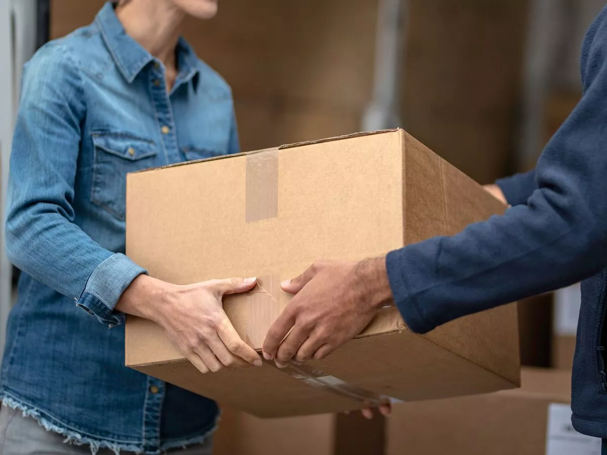 Security expert shares threes reasons not to get Christmas parcels delivered to the workplace