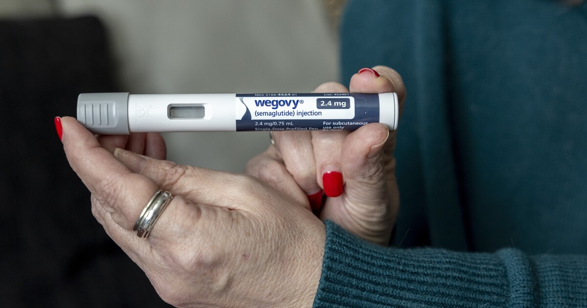 Trump administration in talks to cut price of popular weight‑loss drugs