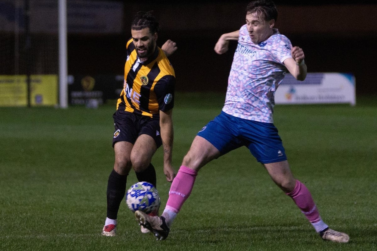 Up-and-down four days sees Berwick Rangers beat one team in top half of table 3-1 but lose 4-1 to another