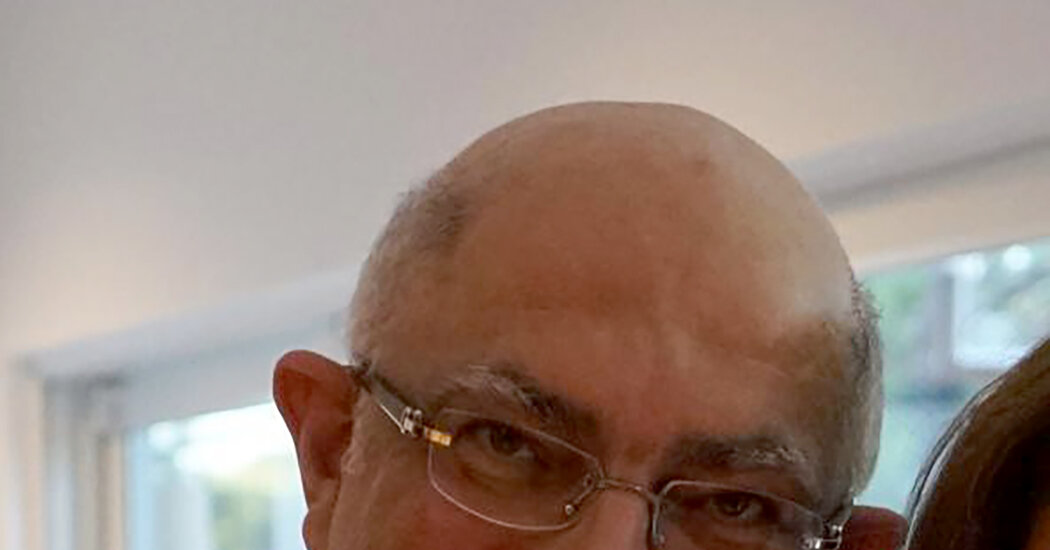 Iran Sentences Iranian American Jewish Man to Prison, Family Says